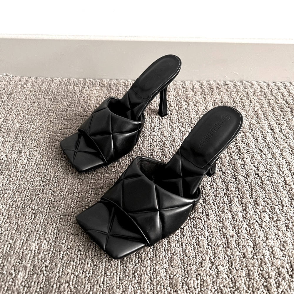 New Black Quilted Heels 🤍